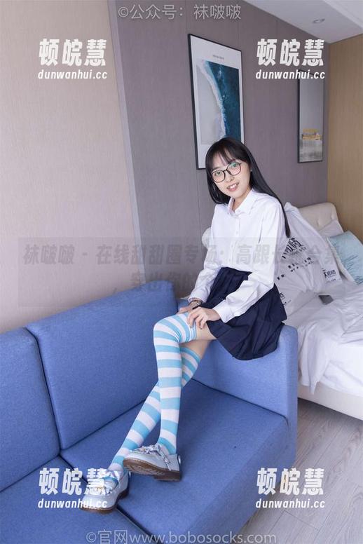 袜啵啵 - 在线甜甜圈专场：高跟长靴合集，穿出你的个性！
