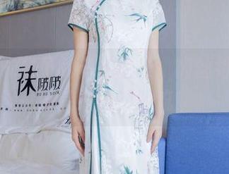 袜啵啵 – 稚予的私拍图集：肉丝特别版，脚尖加固新潮流！