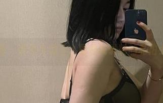 微密圈 – 蕾丝与酒店：詹詹说说她的私拍小心思