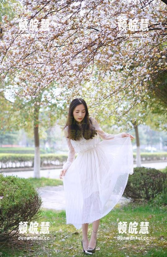 微密圈 - 这种没有FILTER的夏天，辣妈女神居然敢拍？