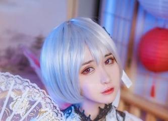 听说阮邑Fairy的武士写真合集卖萌术一流，一边秀剑法一边扮兔子？！