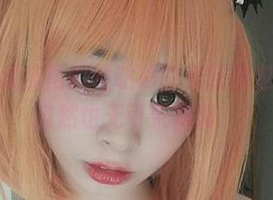 一不小心就被陌陌咕咕咕的美腿图包迷住了，当然也无可奈何啊。