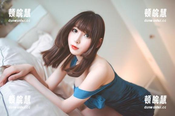 打开网盘，雯粥粥的校园合集，结果是想象与现实的差距。