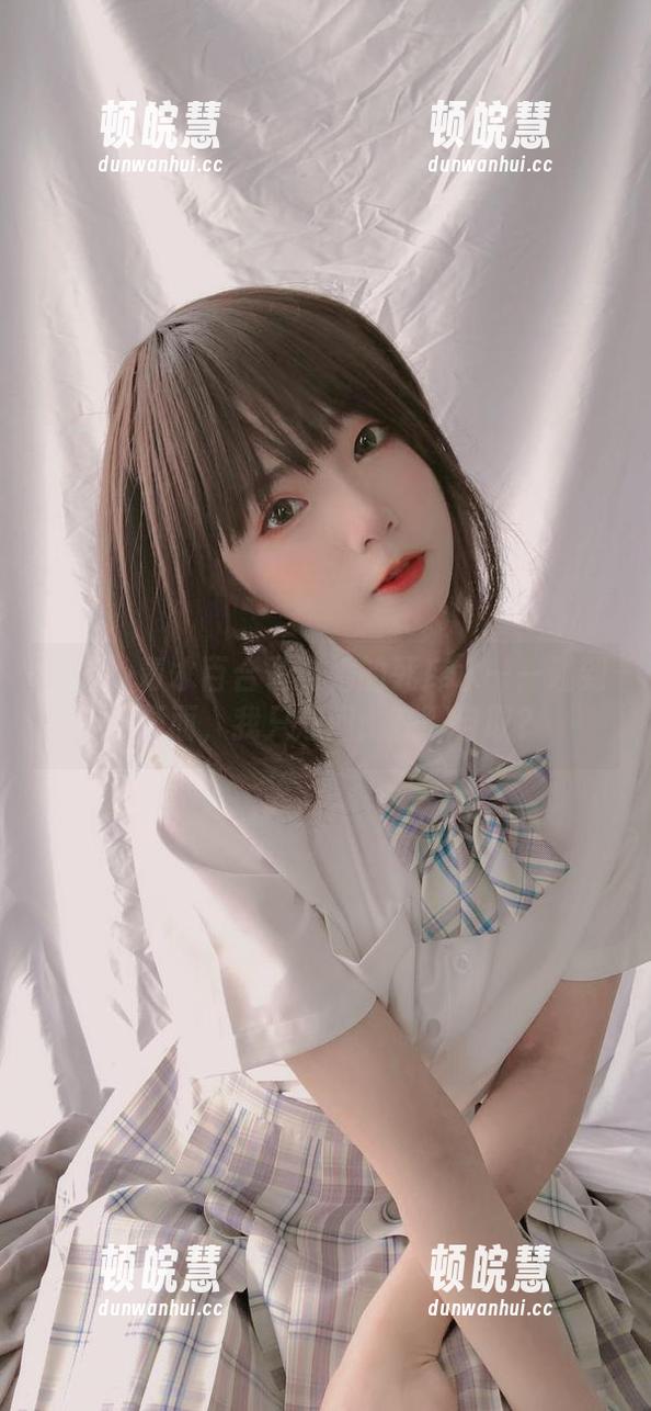 青水百合子 原图:青水百合子与她的死库水——碰到这画面,我只想问:在哪自取?
