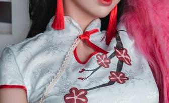 这私房图包里的黑蛇袜，面饼仙儿，你到底黏上了什么魔法？