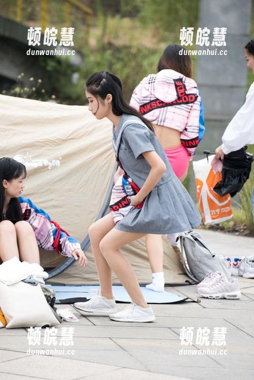 魔镜街拍 妹妹俩的福利写真,在魔镜街拍里慢慢翻滚,我在妄想她们的日常生活。
