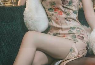 鹿八岁baby私房合集：这泳衣真快把我看懵了！