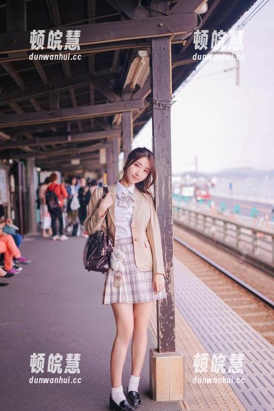 黑川 黑川的桐乃体操服合集,健身房直接变SHOWTIME了!
